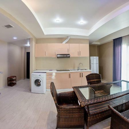 Diplomat Suites Baku Bagian luar foto