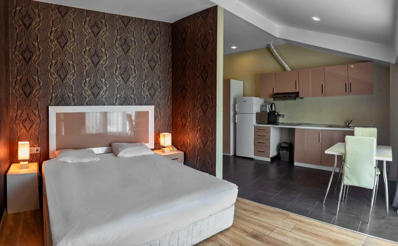 Diplomat Suites Baku Bagian luar foto