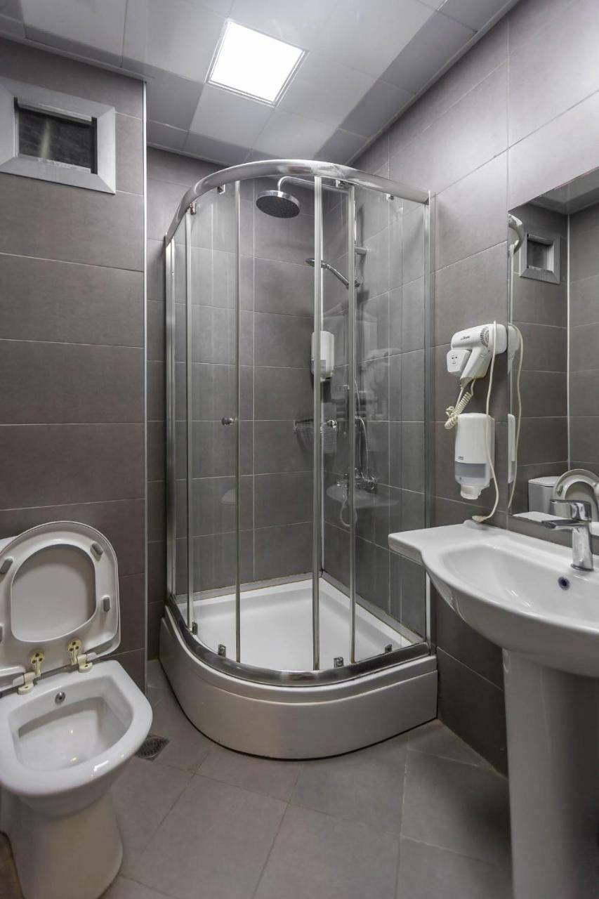 Diplomat Suites Baku Bagian luar foto