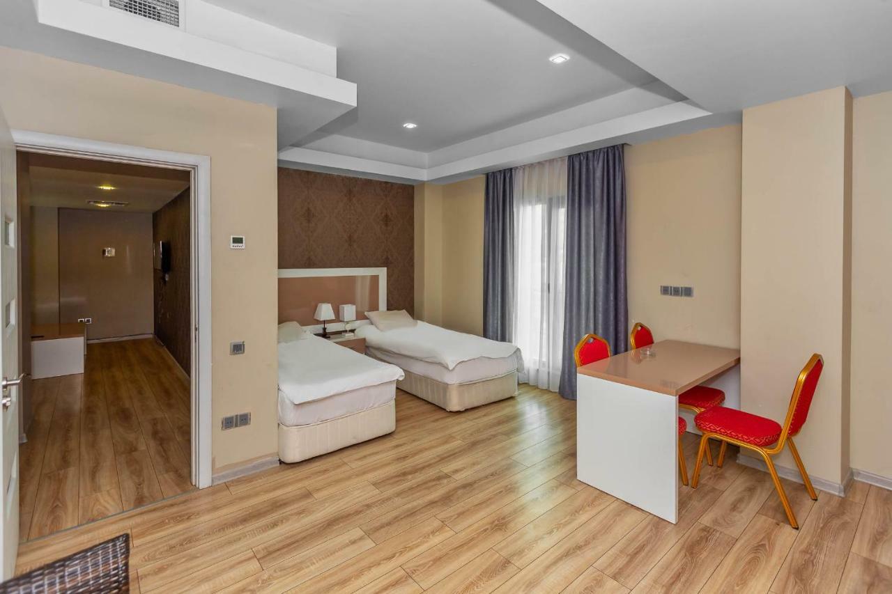 Diplomat Suites Baku Bagian luar foto