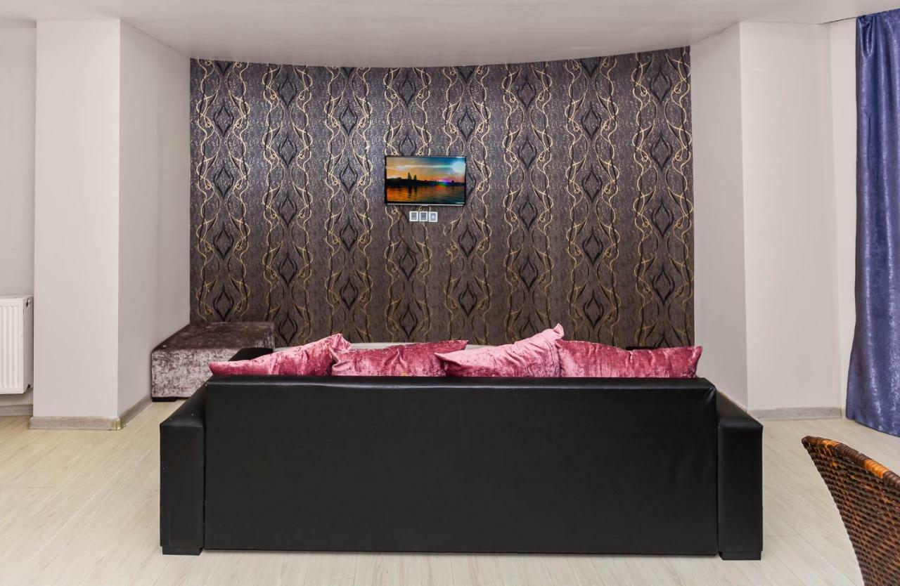 Diplomat Suites Baku Bagian luar foto