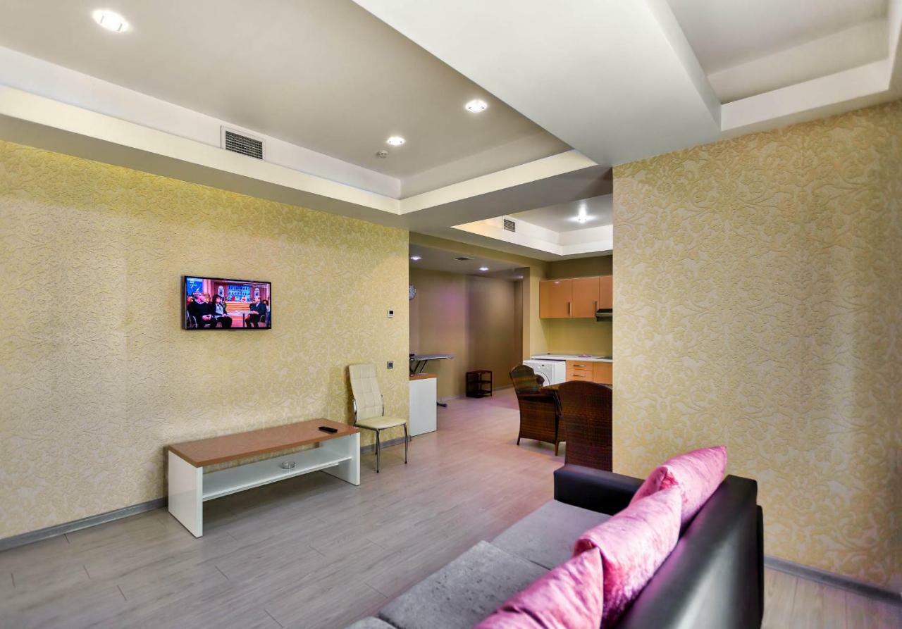 Diplomat Suites Baku Bagian luar foto